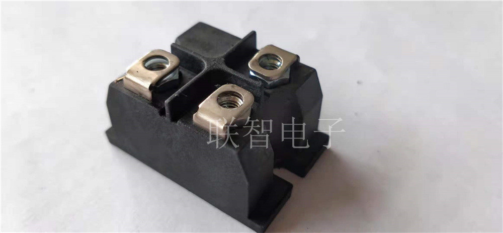 薄膜電阻和厚膜電阻的最大區(qū)別是什么？